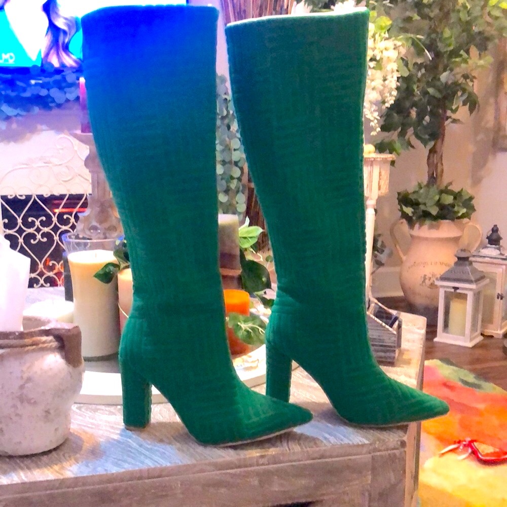 Beautiful Kelly Green knee high boots